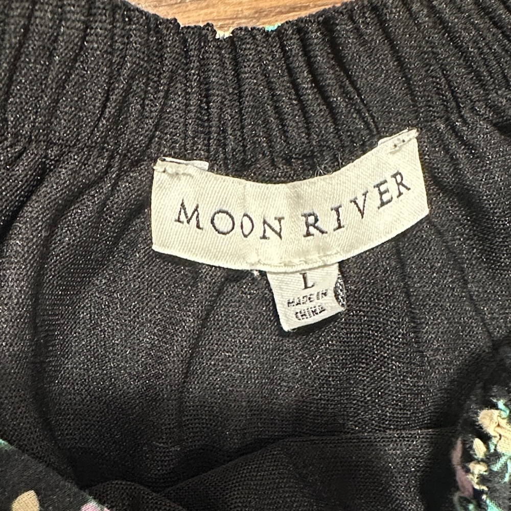 Moon River Floral Dress - Black and Blue - Picture 2 of 7